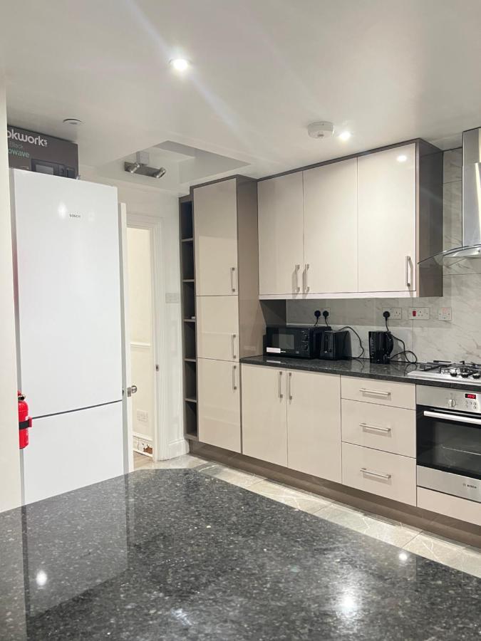 Stayeasy En-Suite London Exterior foto