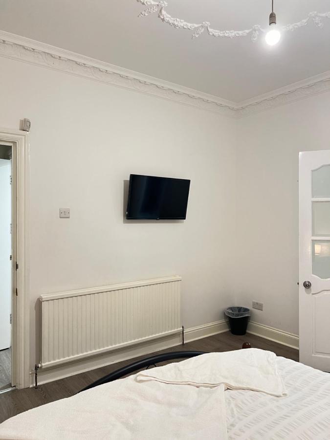 Stayeasy En-Suite London Exterior foto